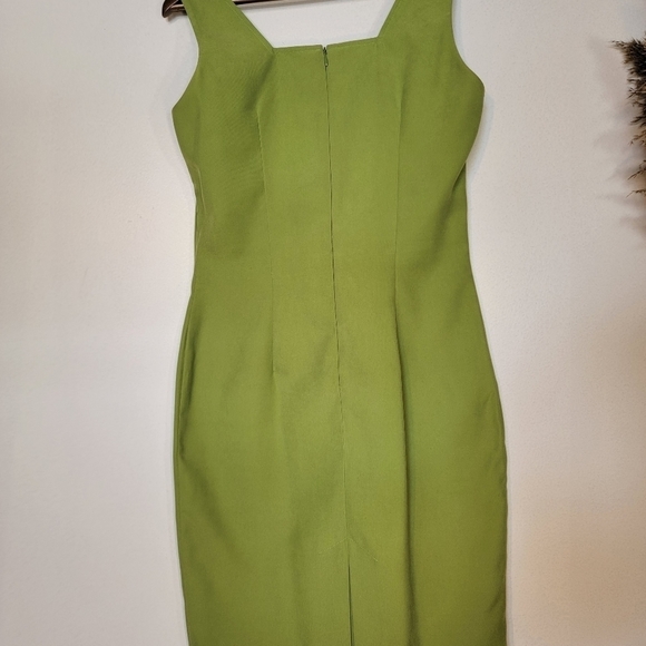 Farouche vintage dress with matching blazer. Bright green. Size 8. - Picture 12 of 14